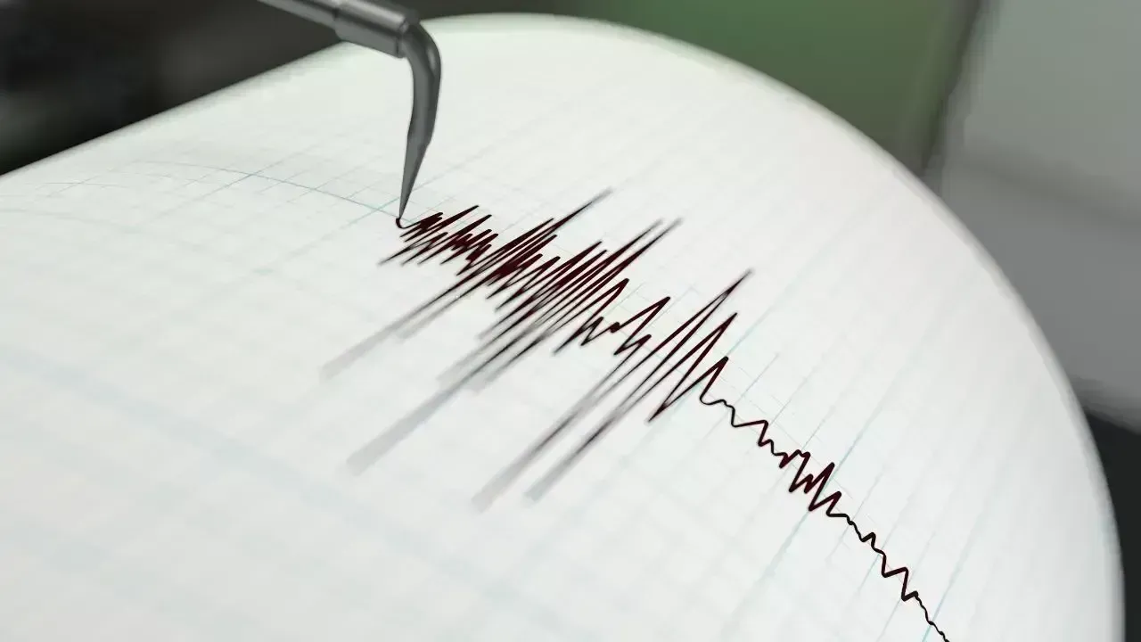 Northern Japan Experiences 7.4 Magnitude Earthquake, Tsunami Alert Issued