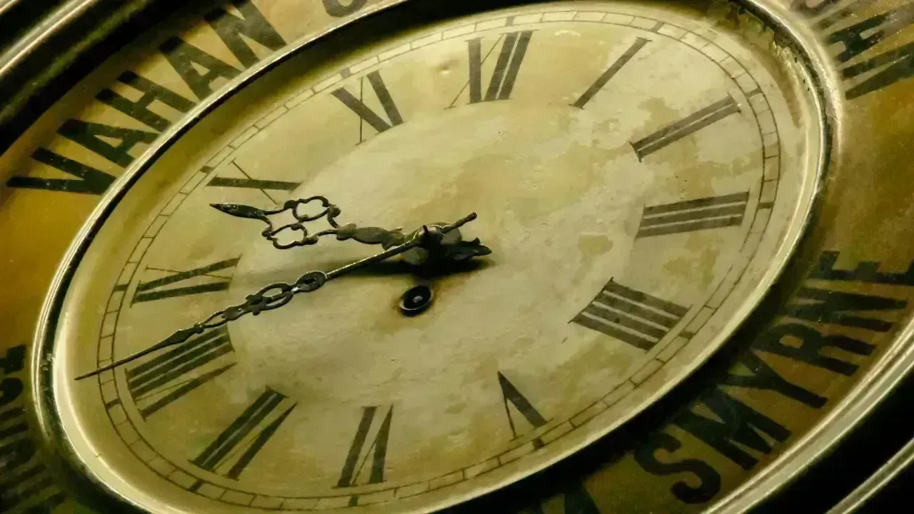 NWT Set to Eliminate Time Changes Following Alberta's Direction