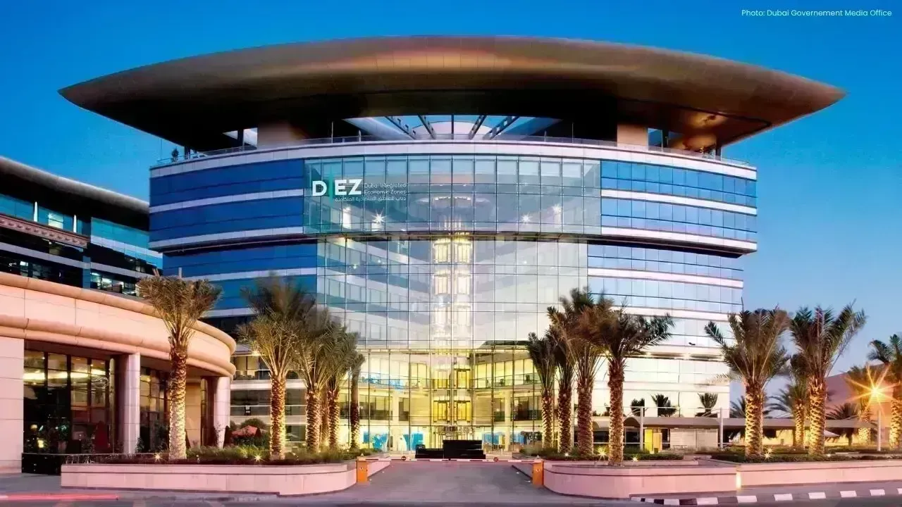 DIEZ Achieves Impressive 19% Revenue Surge in 2025