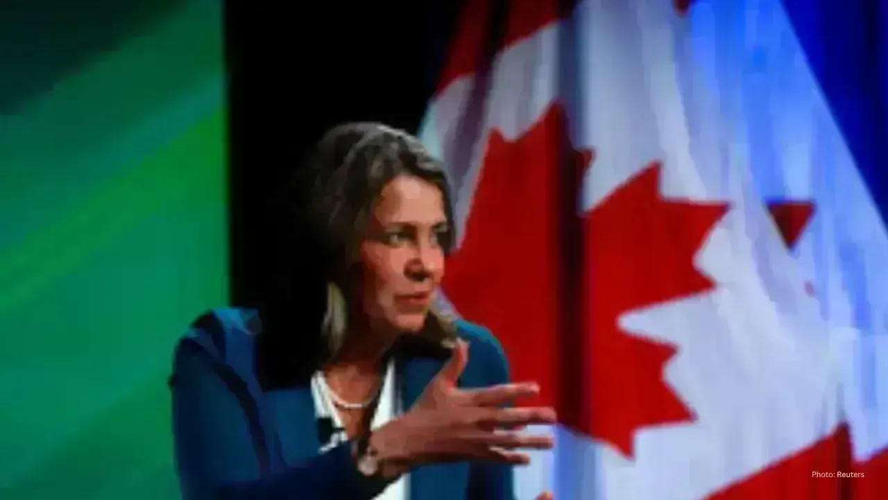 Alberta's Year-Round Daylight Time Plan Stirs Controversy