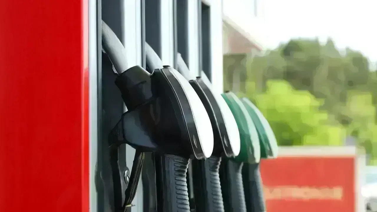 Global Coalition Discusses Fossil Fuel Phase-Out Amid UN Stalemate