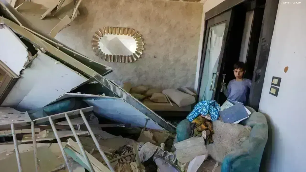 Israel-Lebanon Ceasefire Renewed Amid Trump's Call for Iran Peace