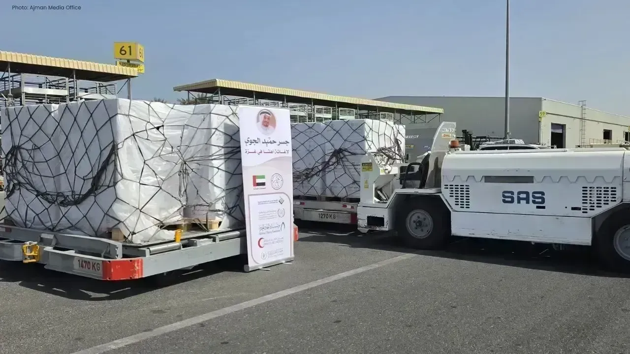 UAE Delivers Over 100 Tonnes of Aid to Gaza via Humaid Air Bridge