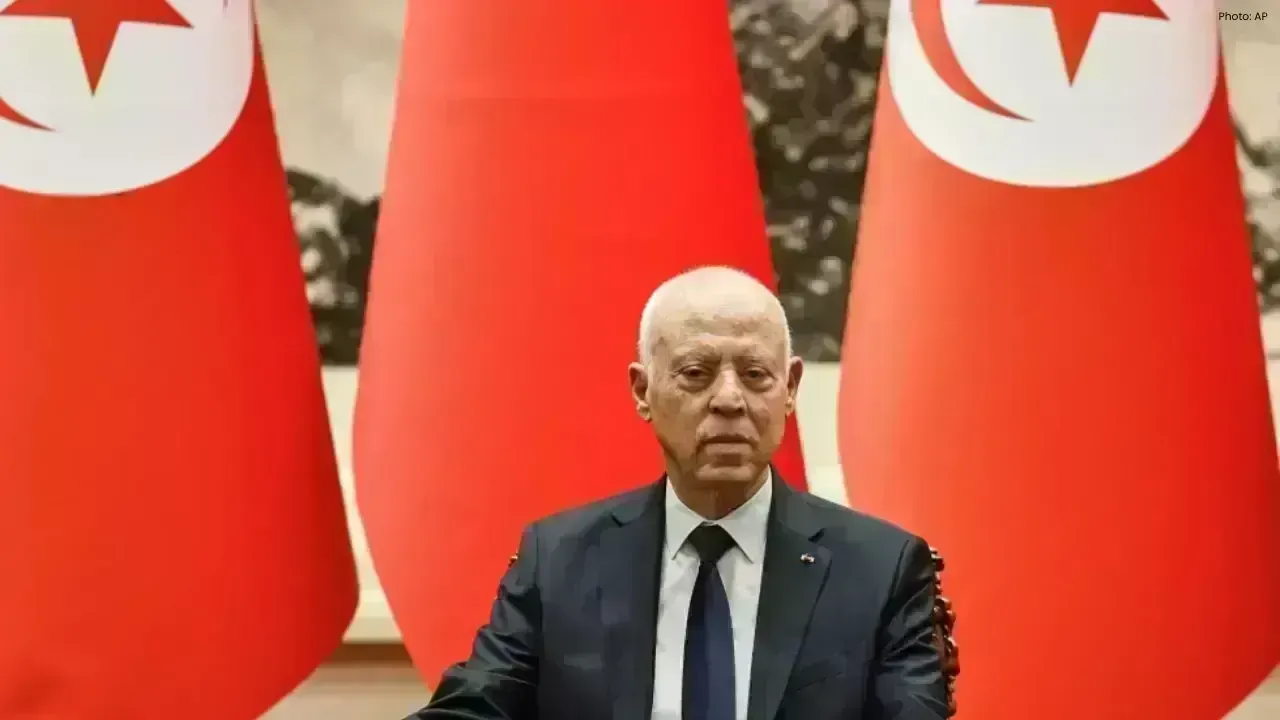 Tunisia Temporarily Suspends Historic Human Rights Organization