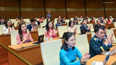 Vietnam's National Assembly Approves 2026-2030 Financial Strategy