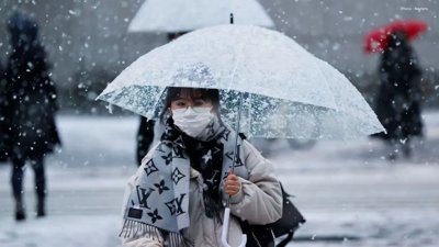 Severe Snowstorm Rendering Highway 63 Unpassable in Alberta