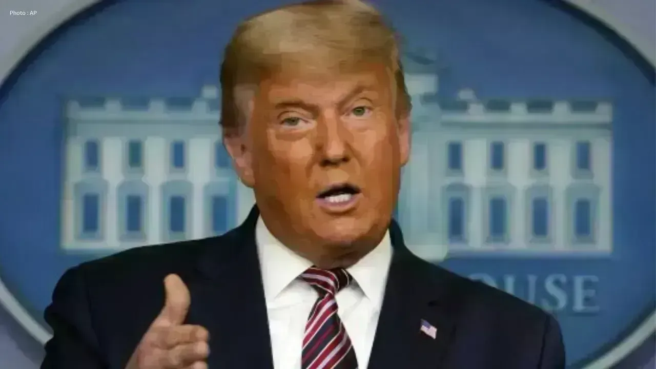 Federal Authorities Seek Greater Control Over Elections