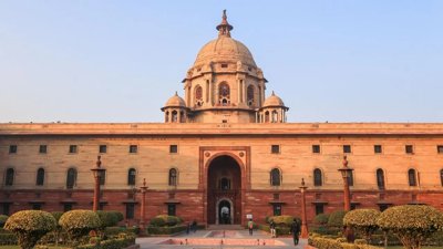 Supreme Court Intervenes in Assault Case of Female Advocate