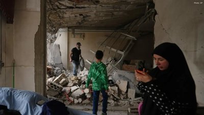 Iran Proposes Opening Strait of Hormuz Amid US Negotiation Stalemate