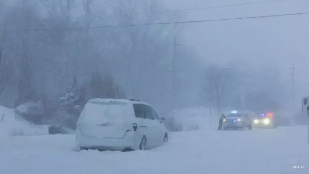Severe Winter Storm Hits Colorado Highways