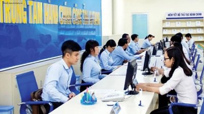 Vietnam Unveils Eight Resolutions for Comprehensive Reform