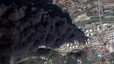 Ukraine's Drone Attacks Target Russian Oil Facilities: Economic and Environmental Fallout
