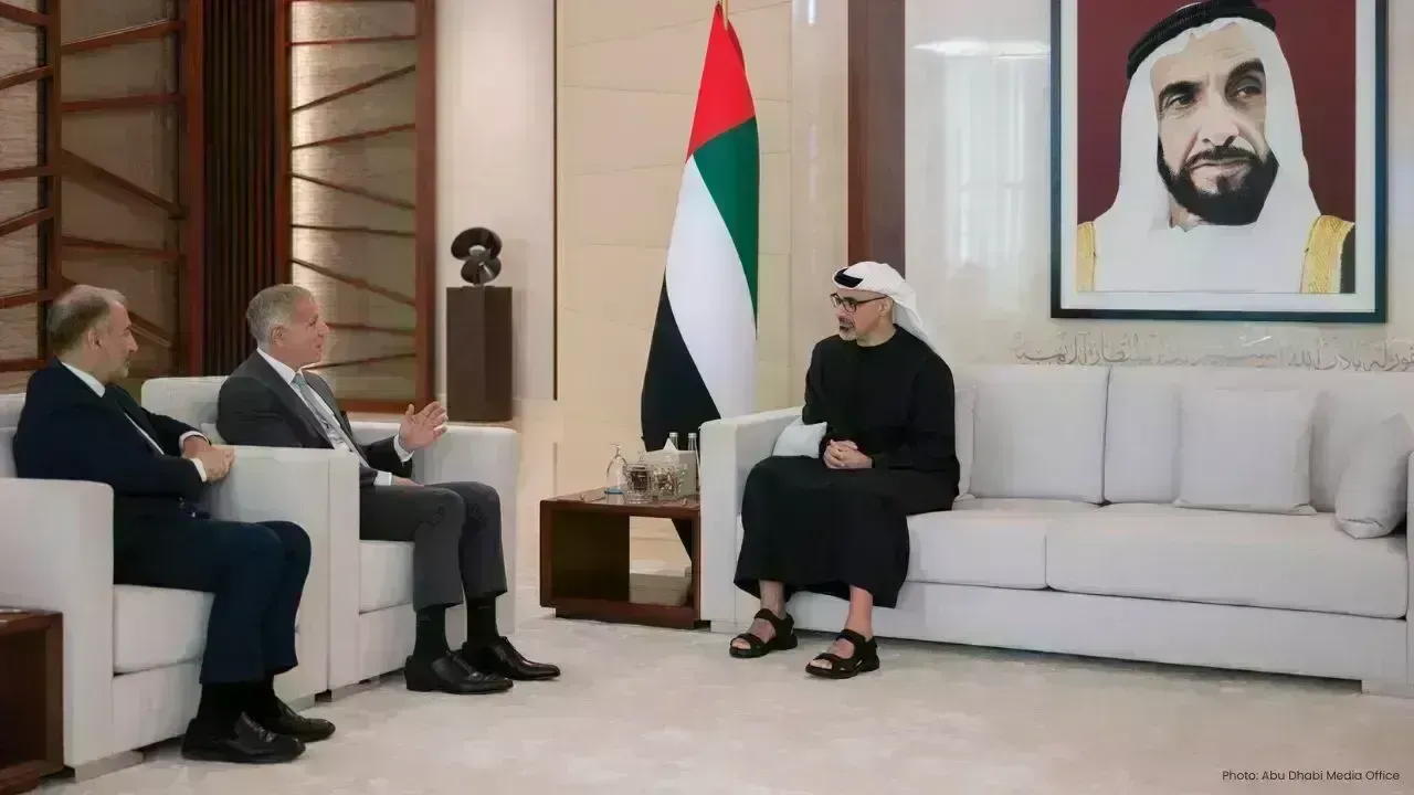Crown Prince of Abu Dhabi Engages HSBC CEO to Enhance Banking Relations