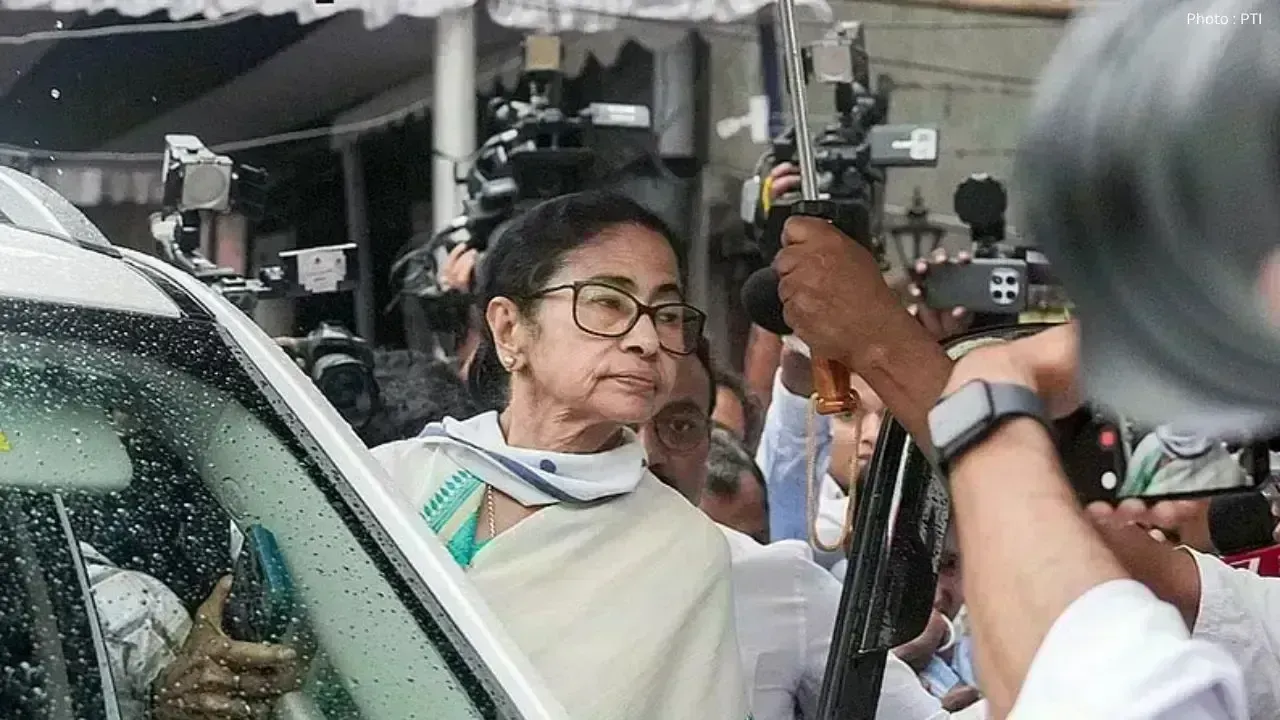 Mamata Banerjee's Loss in Bhabanipur Reflects Changing Political Landscape in West Bengal