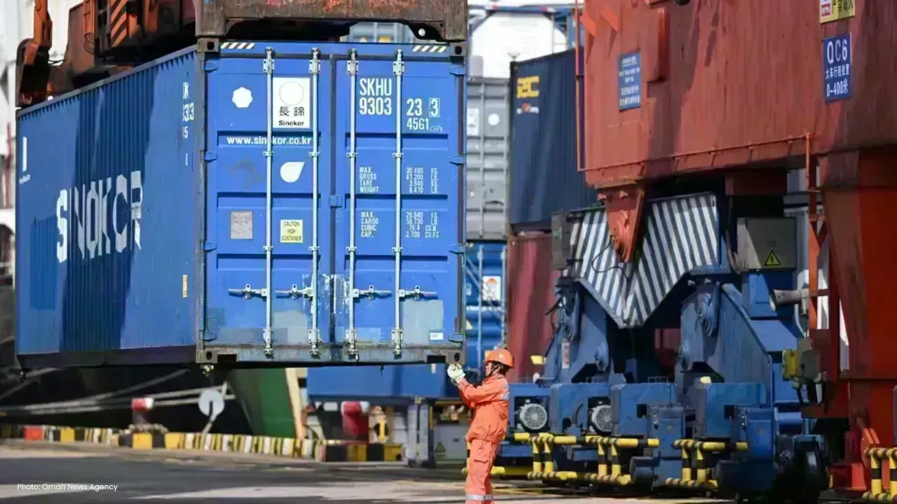 Impressive Growth in China's Service Sector for April