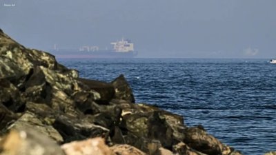 UAE Under Renewed Assault from Iranian Missiles for Second Day