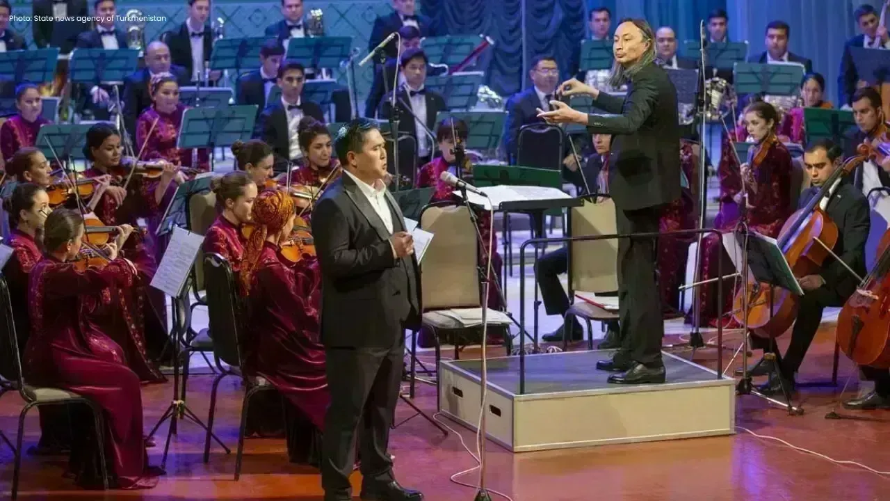Turkmenistan Celebrates TURKSOY Opera Days