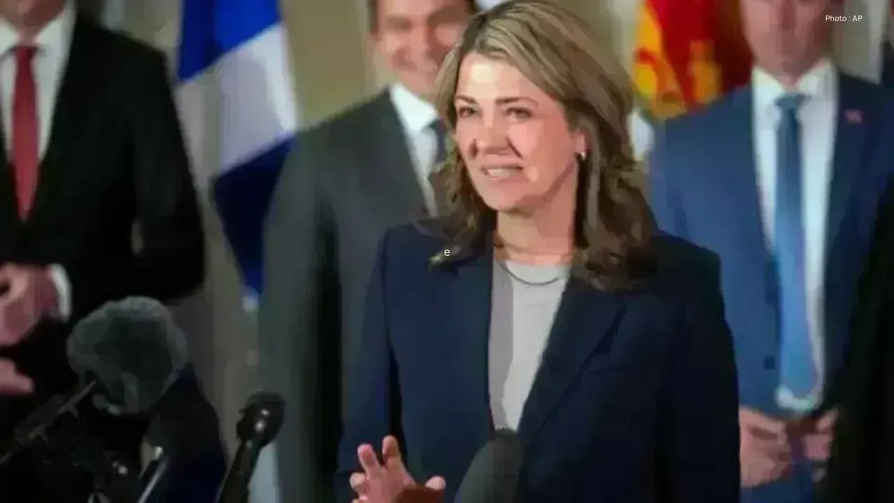 Premier Smith Addresses UCP Engagement with Alberta Separatists