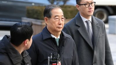South Korea Lowers Former PM’s Sentence in Coup Scandal