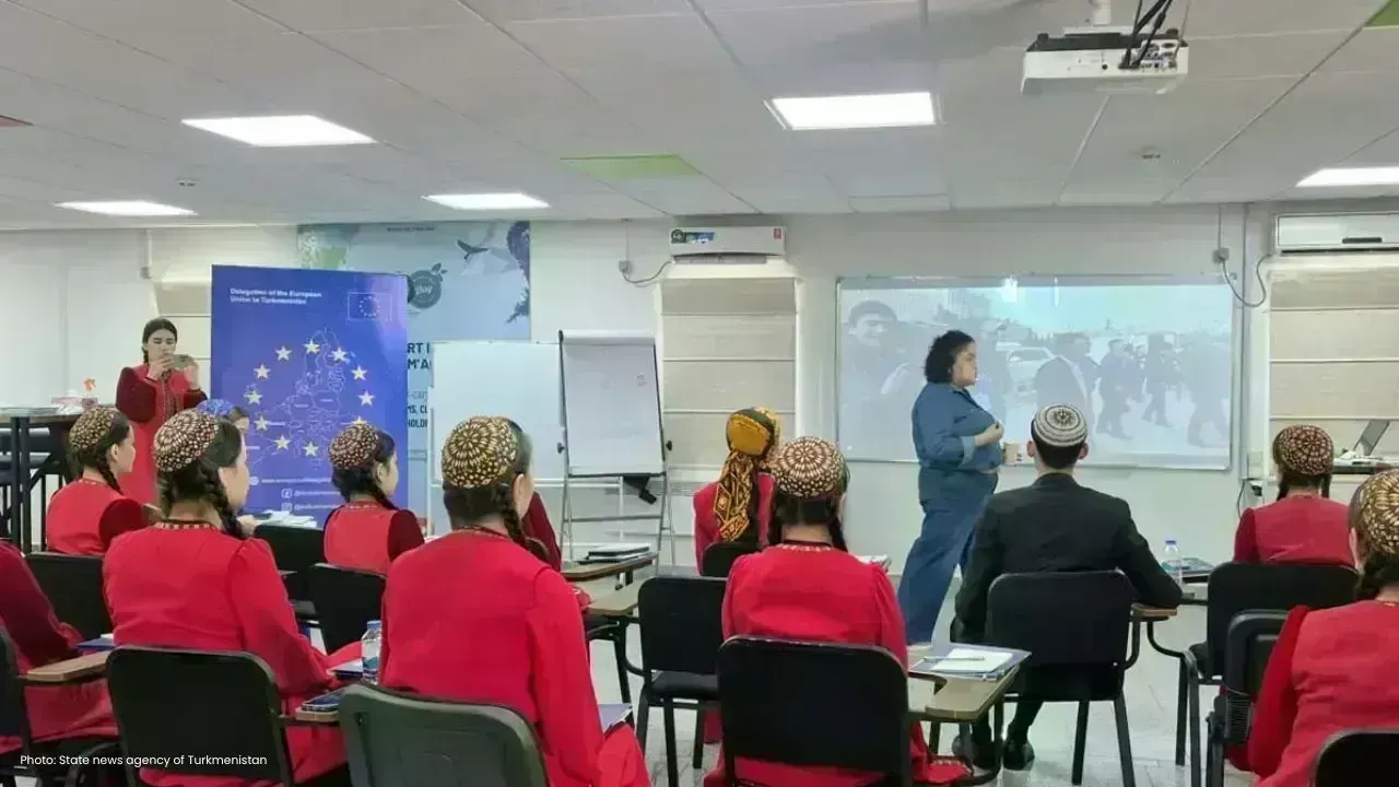 EU Enhances Media Training Initiatives in Turkmenistan