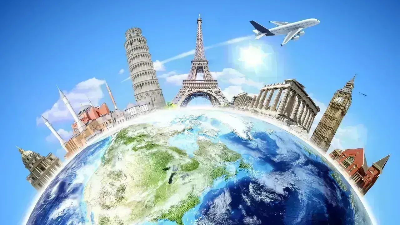 Vietnam Reiterates Language Standards for Tour Guides