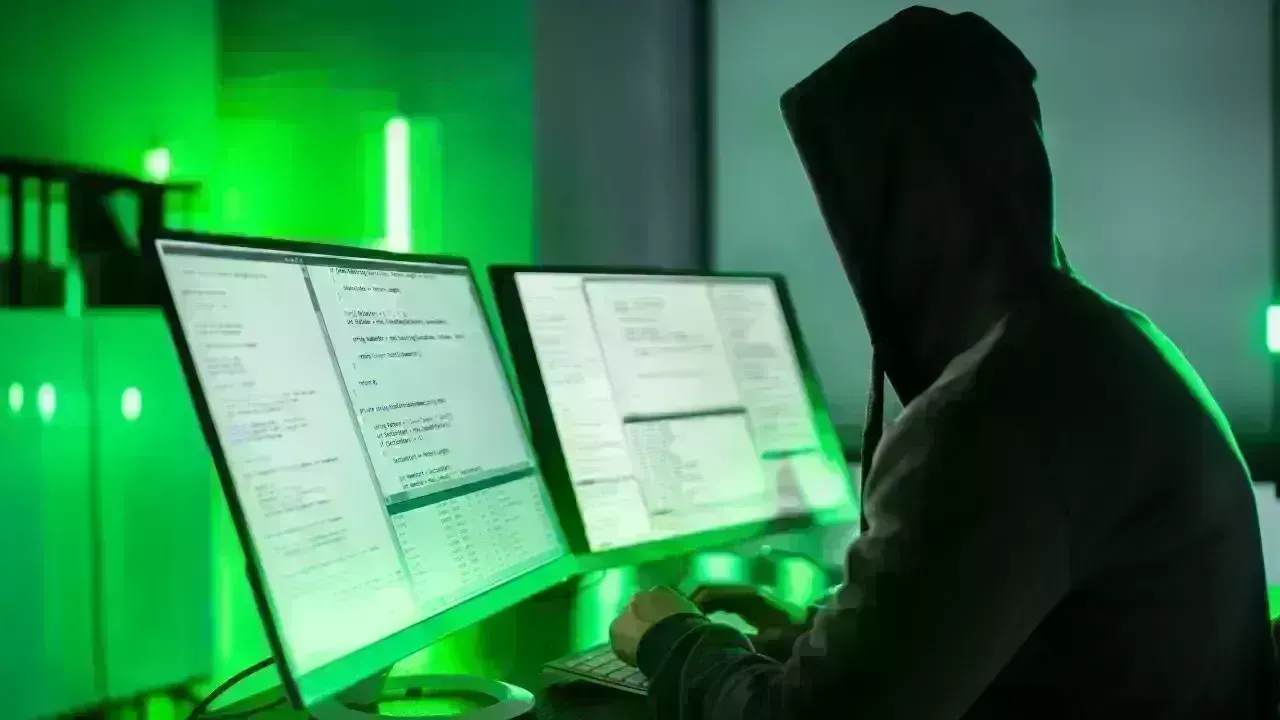 173 Indians Detained in Cyber Crime Operation in Sri Lanka