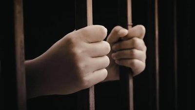 Woman Sentenced for Wine Theft Identified by AI in Singapore