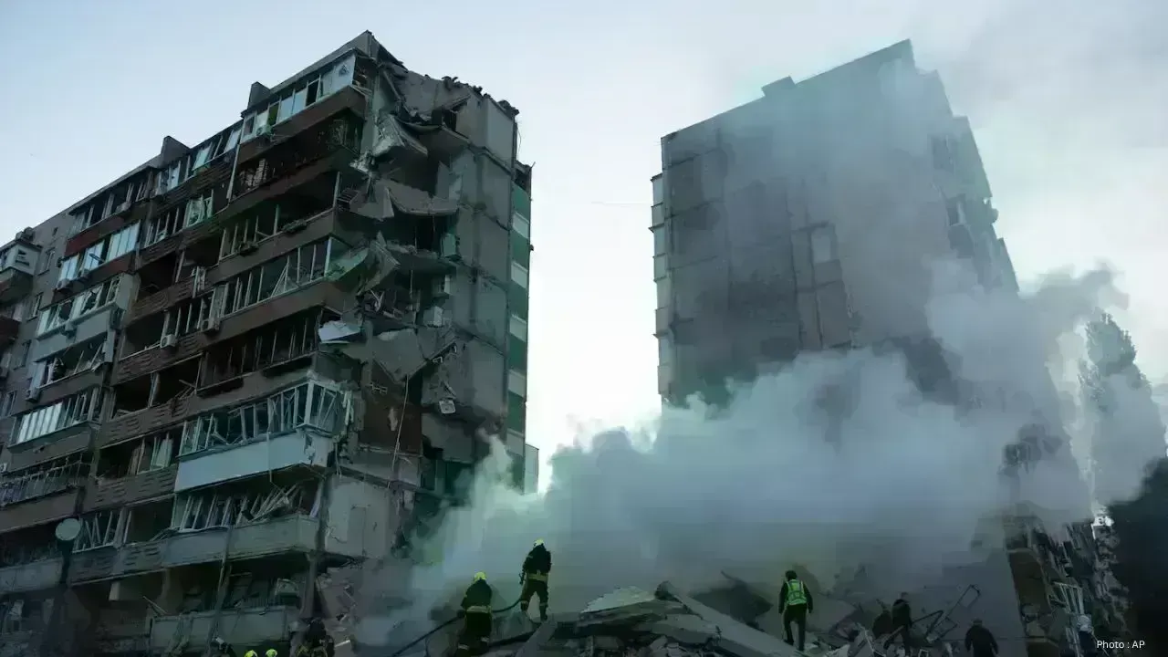 Intense Drone and Missile Strikes Hit Kyiv Amid Ongoing Conflict