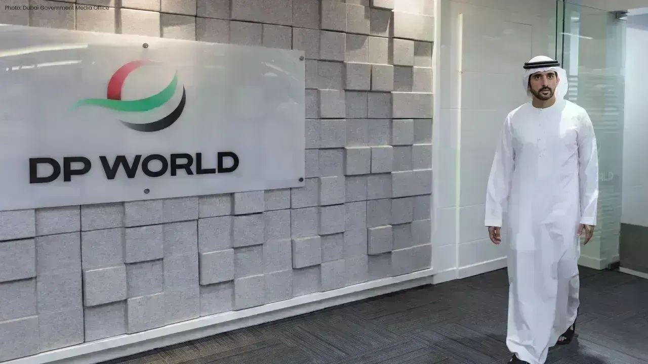 Sheikh Hamdan Inspects Jebel Ali Port, Highlights Trade Advancement