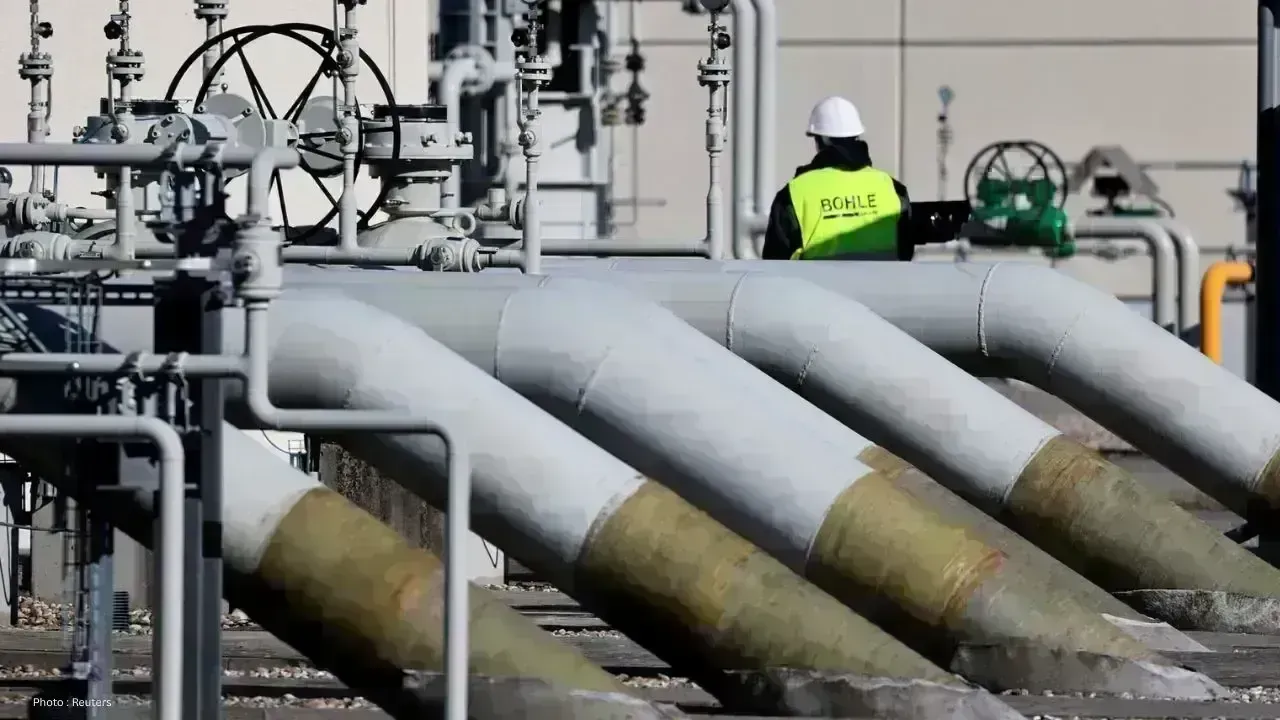 Carney Backs Alberta's Pipeline Initiative to the West Coast