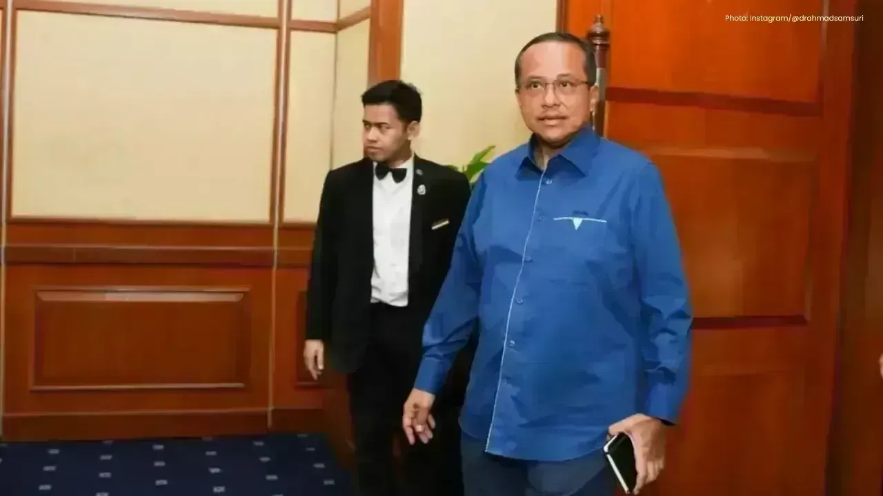Ahmad Samsuri Takes Helm as Opposition Leader in Malaysia