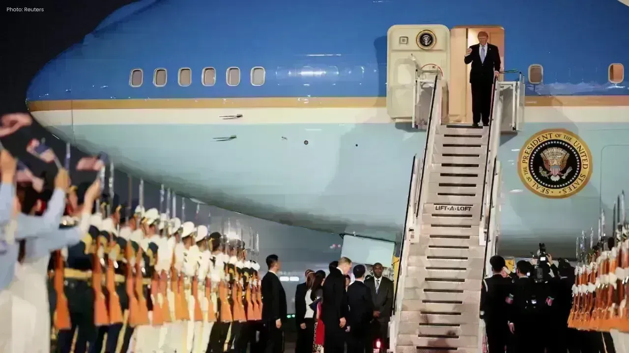 Trump's Team Disposes of Chinese Gifts Amid Espionage Concerns Following Beijing Trip