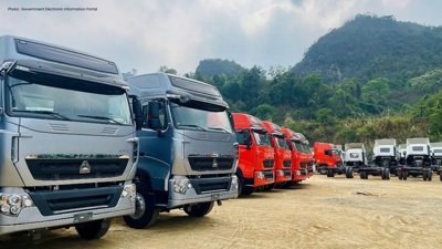 Vietnam's Customs Revenue Soars 16.5% in 2026