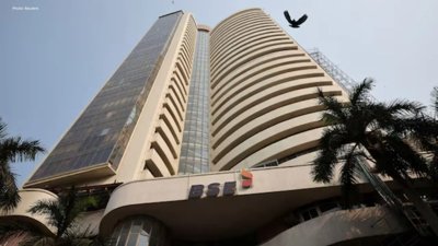 Massive Foreign Withdrawals Hit Asian Markets