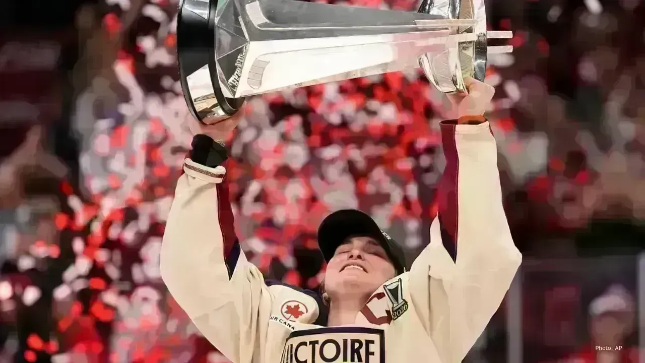 Montreal Victoire Claims PWHL Walter Cup Against Ottawa Charge