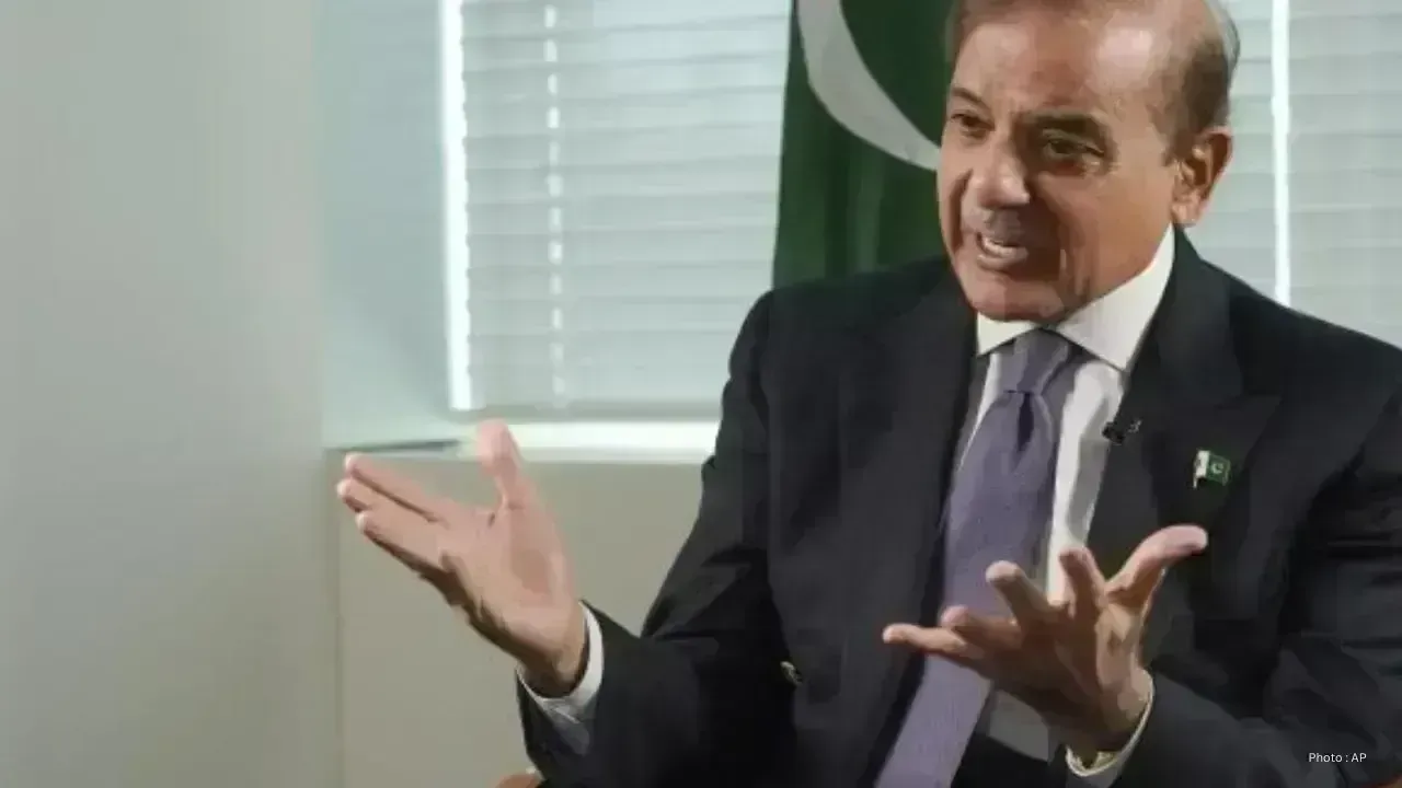 Sharif Heads to China for Crucial Talks with Xi and Li