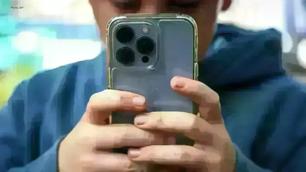 UK's Ofcom Alerts TikTok and YouTube on Child Safety Concerns