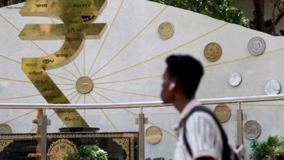 RBI Contemplates Interest Rate Increase to Counter Rupee Decline