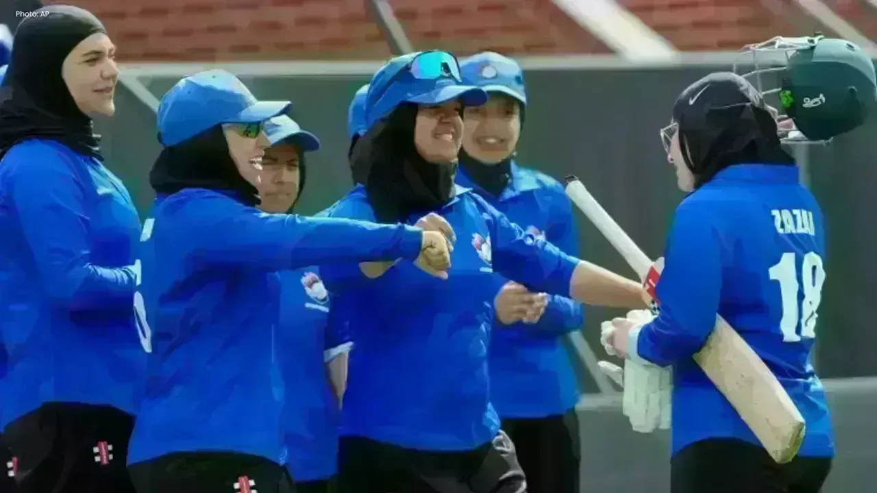 Afghan Women Cricketers Set to Tour England