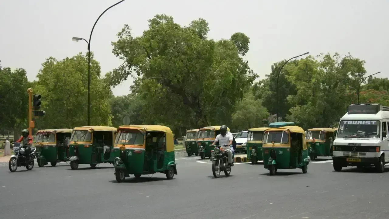 CNG Prices Surge in Delhi-NCR for the Third Time in Days