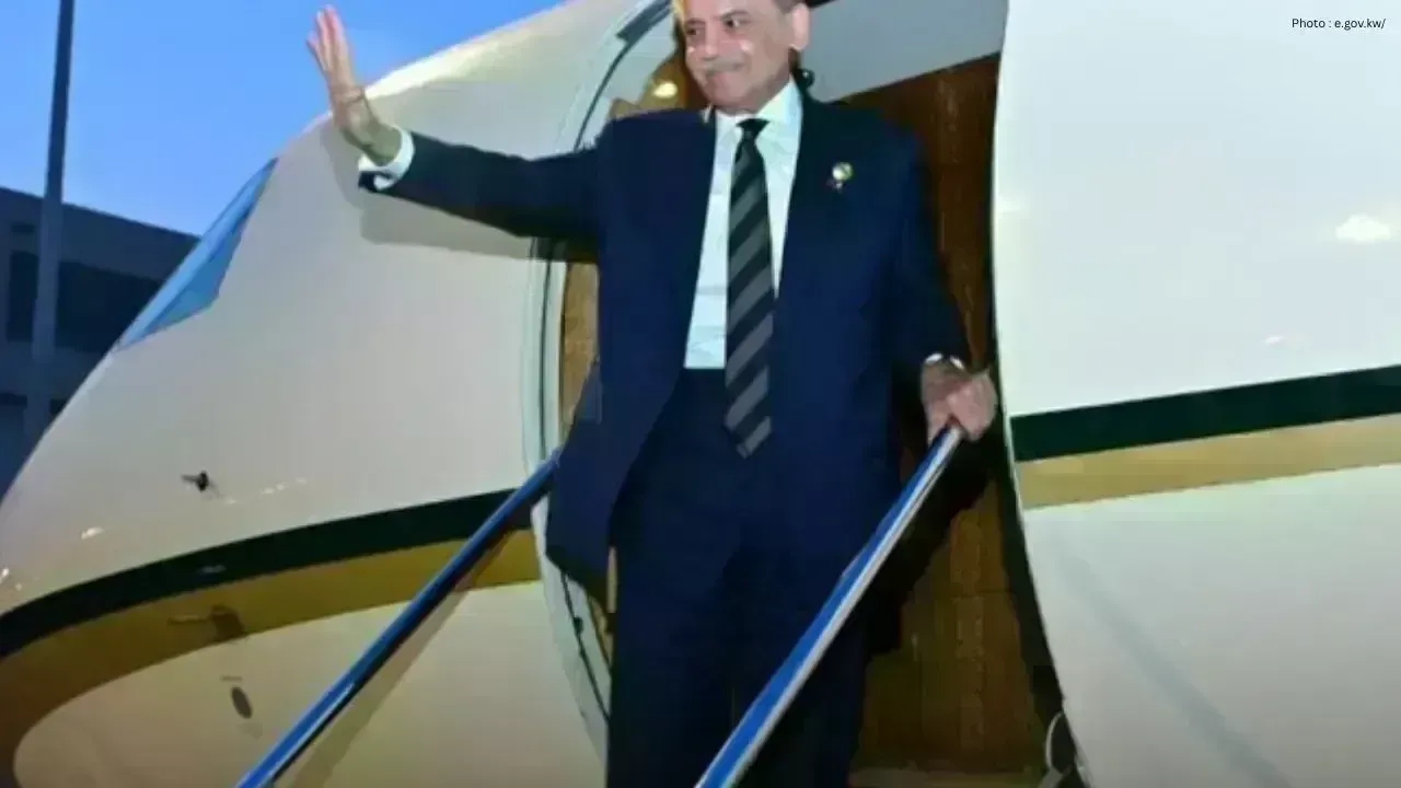 Pakistan's Prime Minister Enhances Ties on Visit to China