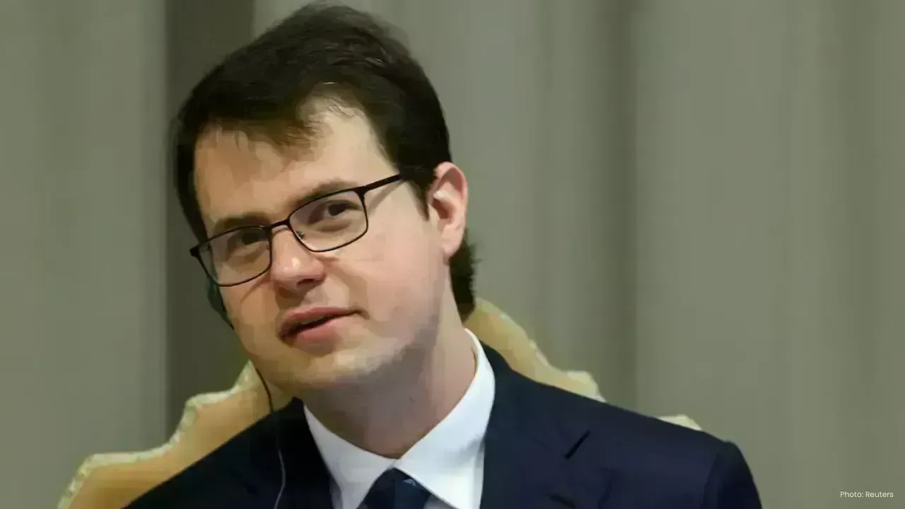 Call for Global Regulation of AI by Anthropic Co-founder at Vatican Gathering