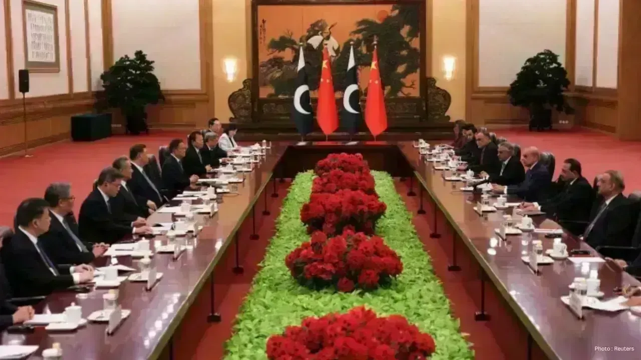 Xi Jinping and Sharif Strengthen Pakistan-China Relations in Beijing