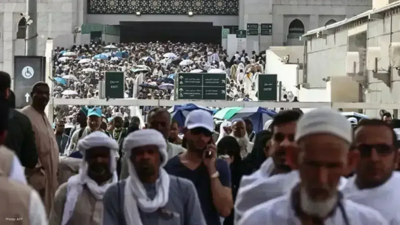 Madinah Temporarily Halts Bus Operations for Hajj