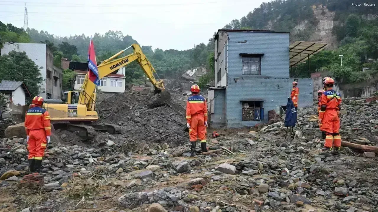 Chongqing Floods Result in Fatalities Amid Intense Rainfall