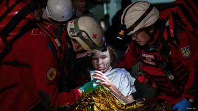 Escalation in Ukraine as Russia Launches New Missile Strikes