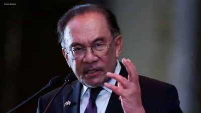 Anwar Ibrahim's Hometown Visit Before Aidiladha