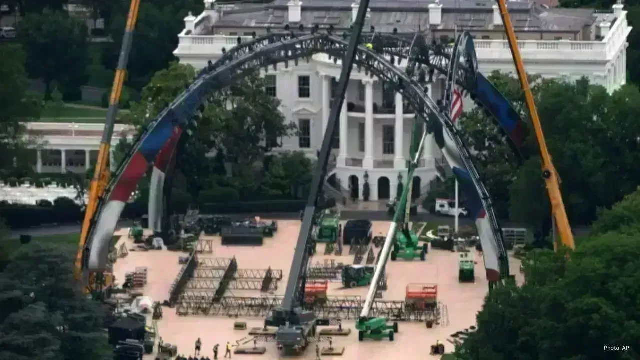 UFC Octagon Sets Stage on White House Lawn During Trump Events
