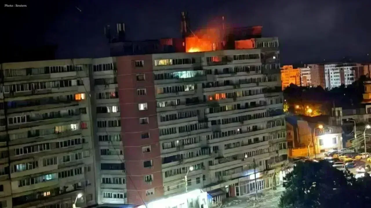 Romania Reports Russian Drone Attack on Apartment Building, Two Injured