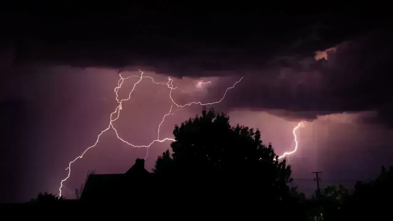 Severe Weather Warning: Thunderstorms and Heavy Rain Expected in Malaysia